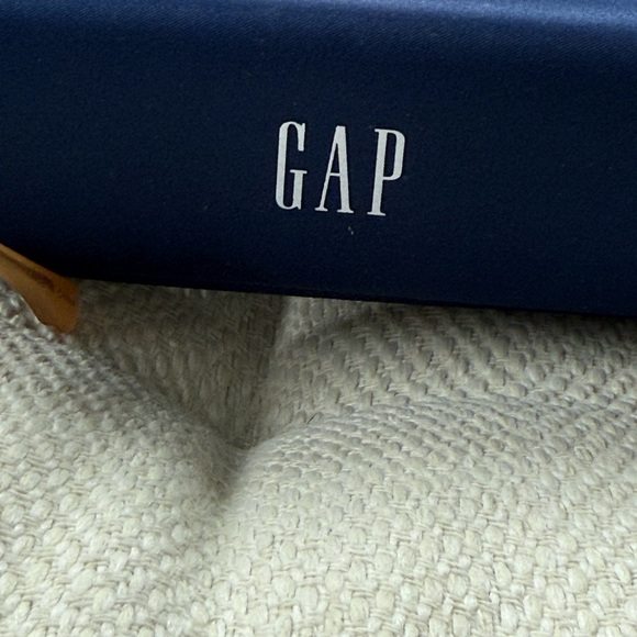 GAP Tortoiseshell Women's Glasses Style: VGP038 Color: Havan - Picture 9 of 9